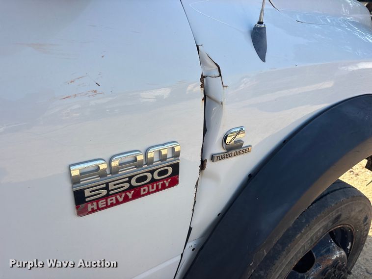 image for item ET2157 2012 Dodge Ram 5500 bucket truck