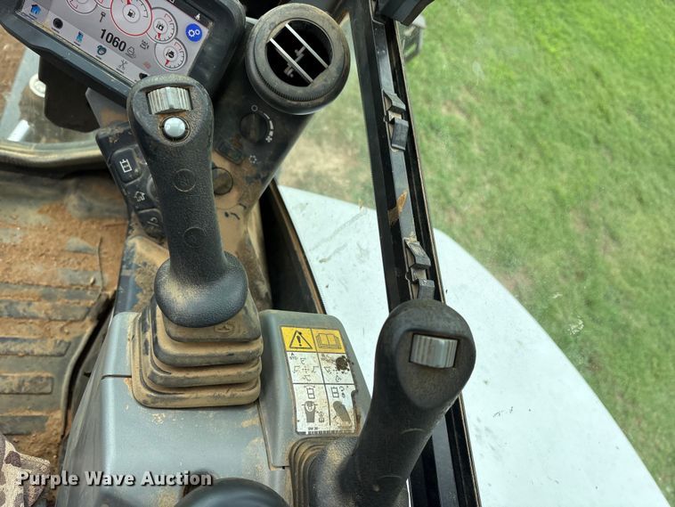 image for item ET2213 2023 Bobcat E50 mini excavator