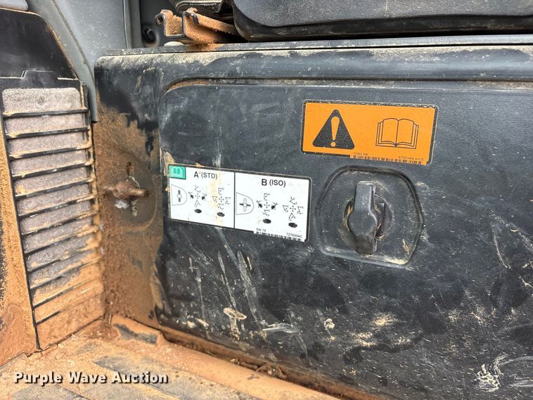 image for item ET2213 2023 Bobcat E50 mini excavator