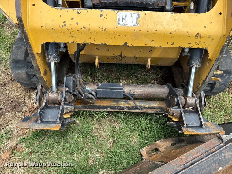 image for item ET6266 2016 Caterpillar 249D tracked skid steer loader