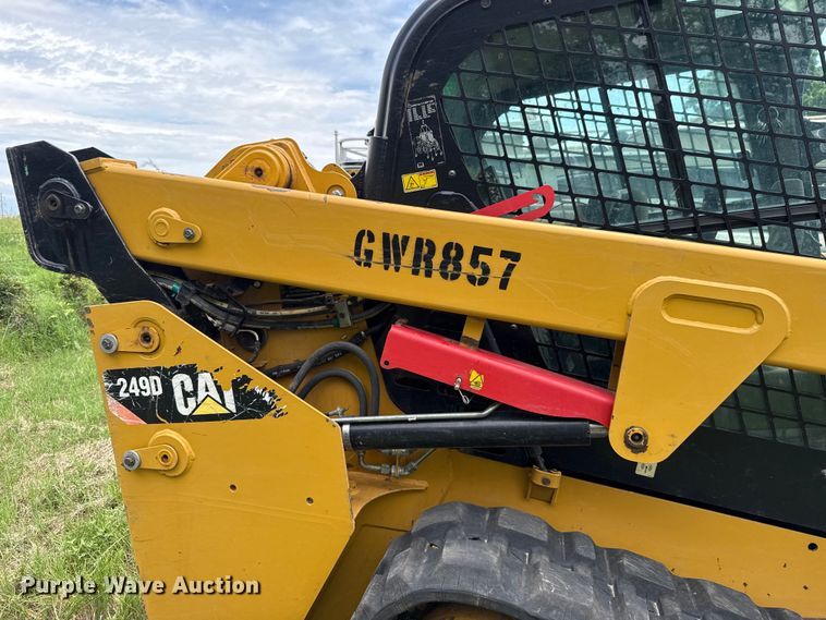 image for item ET6266 2016 Caterpillar 249D tracked skid steer loader