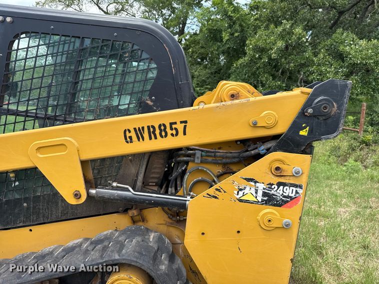 image for item ET6266 2016 Caterpillar 249D tracked skid steer loader