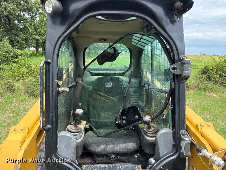 image for item ET6266 2016 Caterpillar 249D tracked skid steer loader