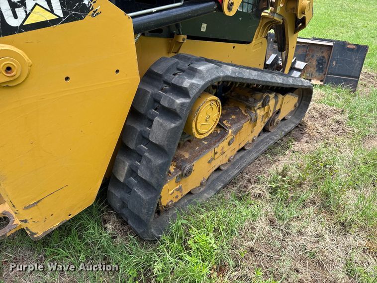 image for item ET6266 2016 Caterpillar 249D tracked skid steer loader