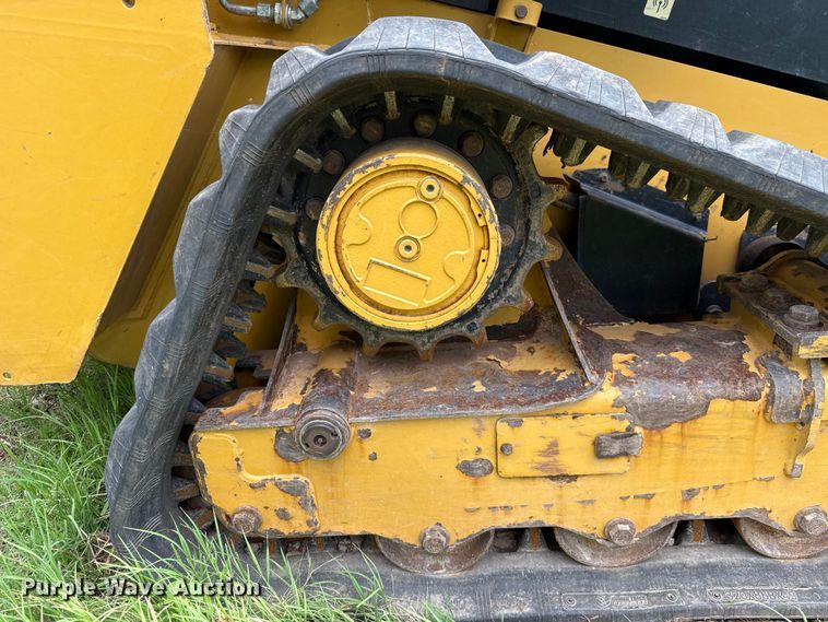 image for item ET6266 2016 Caterpillar 249D tracked skid steer loader