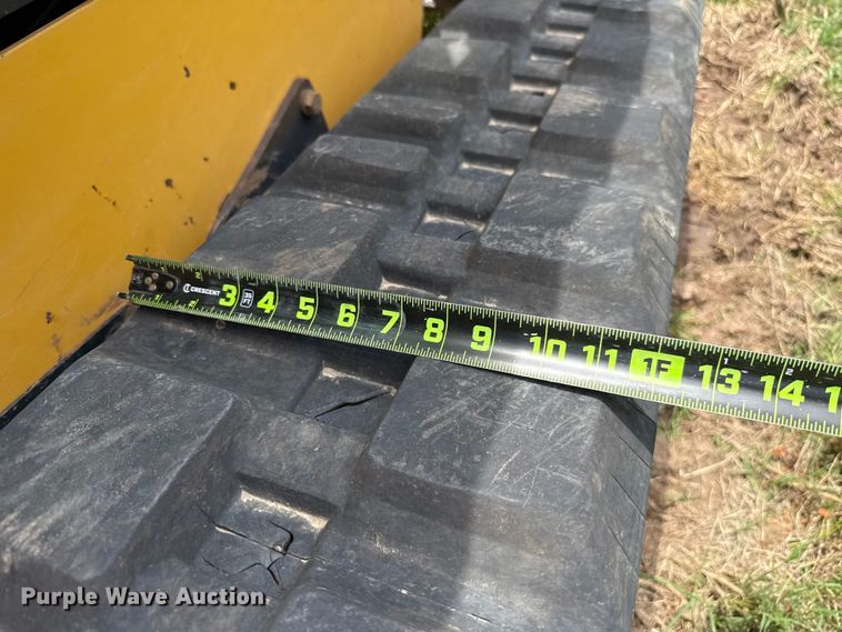 image for item ET6266 2016 Caterpillar 249D tracked skid steer loader