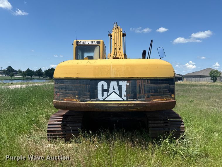 image for item ET6267 2006 Caterpillar 320CL excavator