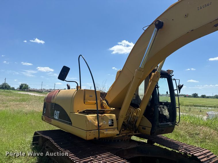 image for item ET6267 2006 Caterpillar 320CL excavator