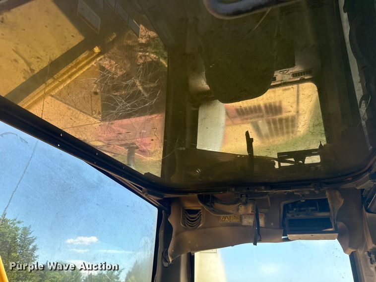 image for item ET6267 2006 Caterpillar 320CL excavator