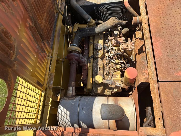 image for item ET6267 2006 Caterpillar 320CL excavator