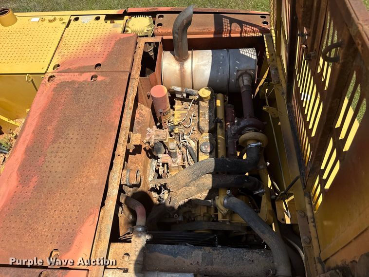 image for item ET6267 2006 Caterpillar 320CL excavator
