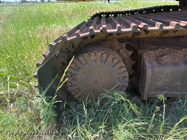 image for item ET6267 2006 Caterpillar 320CL excavator