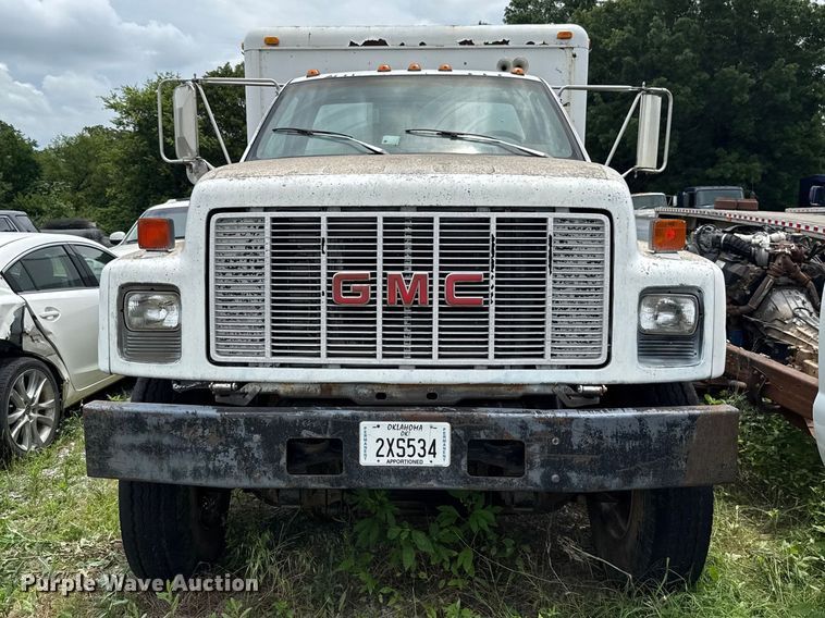 image for item ET6283 1992 GMC C6500 Top Kick winch truck