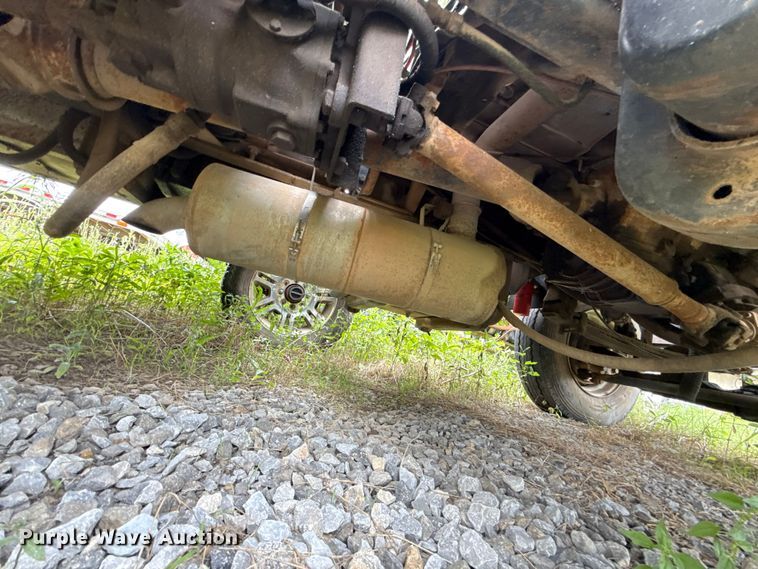 image for item ET6283 1992 GMC C6500 Top Kick winch truck