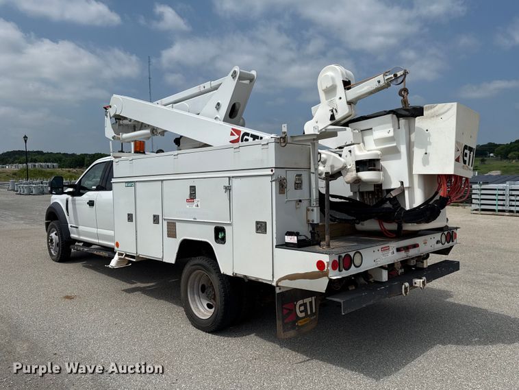 image for item ET6304 2017 Ford F550 Ext. Cab bucket truck
