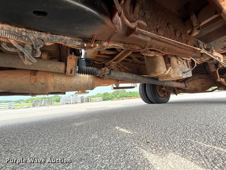 image for item ET6304 2017 Ford F550 Ext. Cab bucket truck