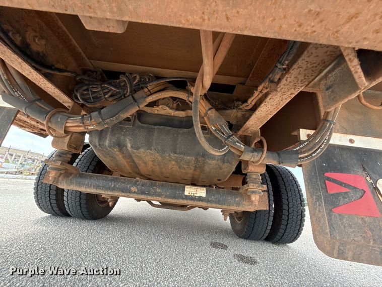 image for item ET6304 2017 Ford F550 Ext. Cab bucket truck