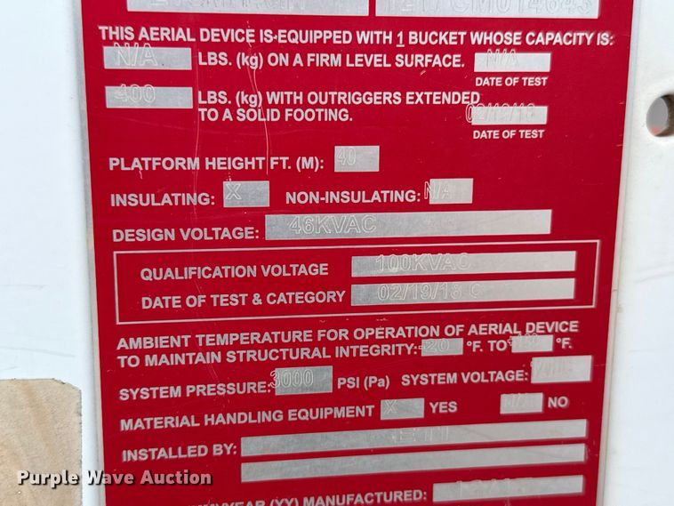 image for item ET6304 2017 Ford F550 Ext. Cab bucket truck