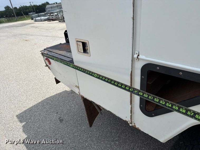 image for item ET6304 2017 Ford F550 Ext. Cab bucket truck