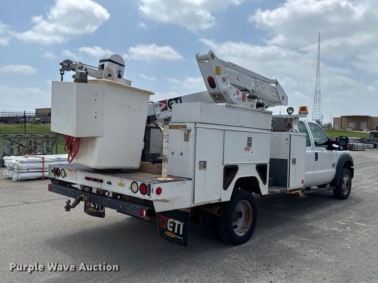 image for item ET6305 2016 Ford F550 Ext. Cab bucket truck