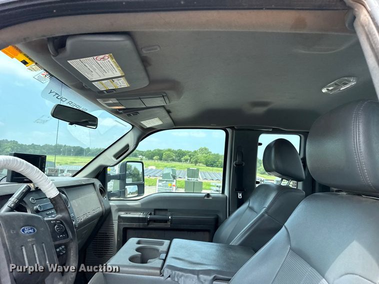 image for item ET6305 2016 Ford F550 Ext. Cab bucket truck
