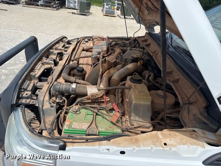 image for item ET6305 2016 Ford F550 Ext. Cab bucket truck
