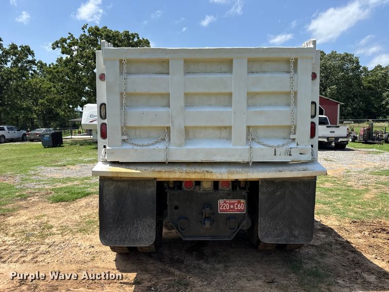 image for item ET6308 2012 International 7600  dump truck