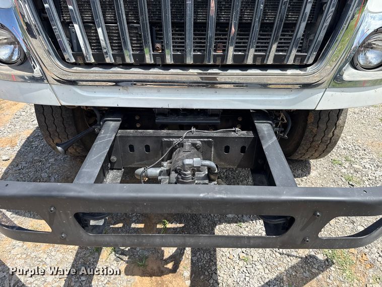 image for item ET6308 2012 International 7600  dump truck