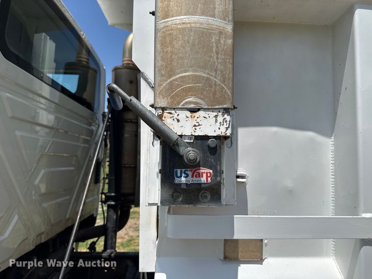 image for item ET6308 2012 International 7600  dump truck