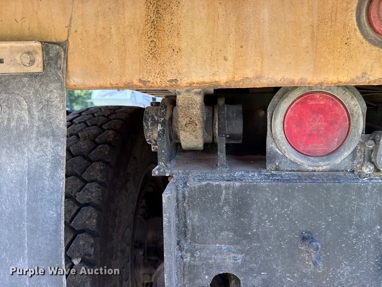 image for item ET6308 2012 International 7600  dump truck