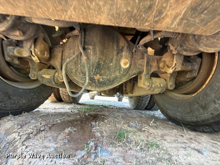 image for item ET6308 2012 International 7600  dump truck