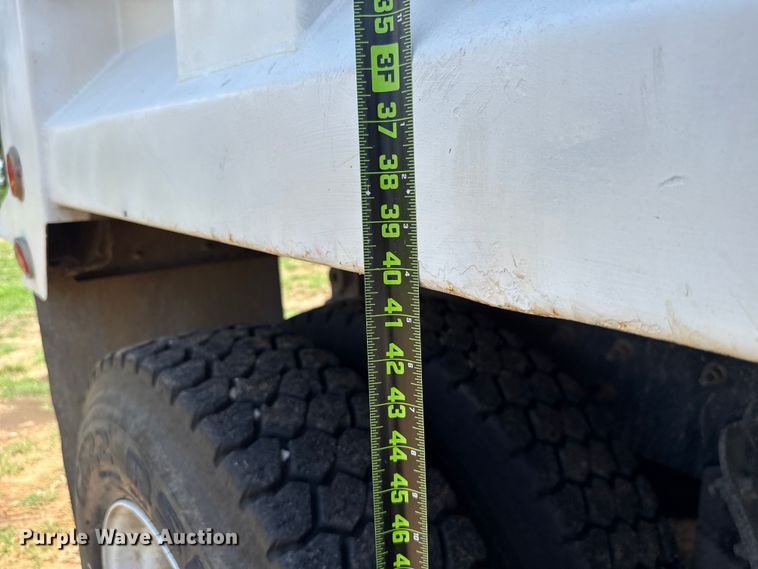 image for item ET6308 2012 International 7600  dump truck