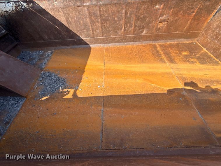image for item ET6308 2012 International 7600  dump truck