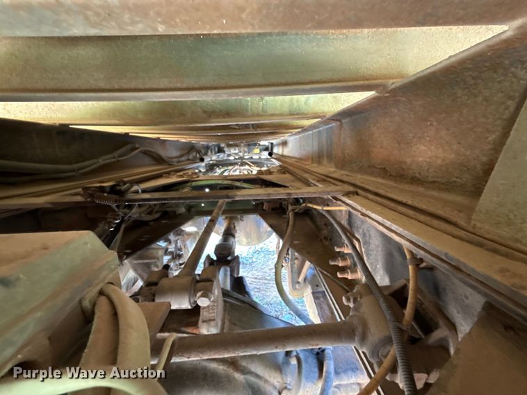 image for item ET6308 2012 International 7600  dump truck