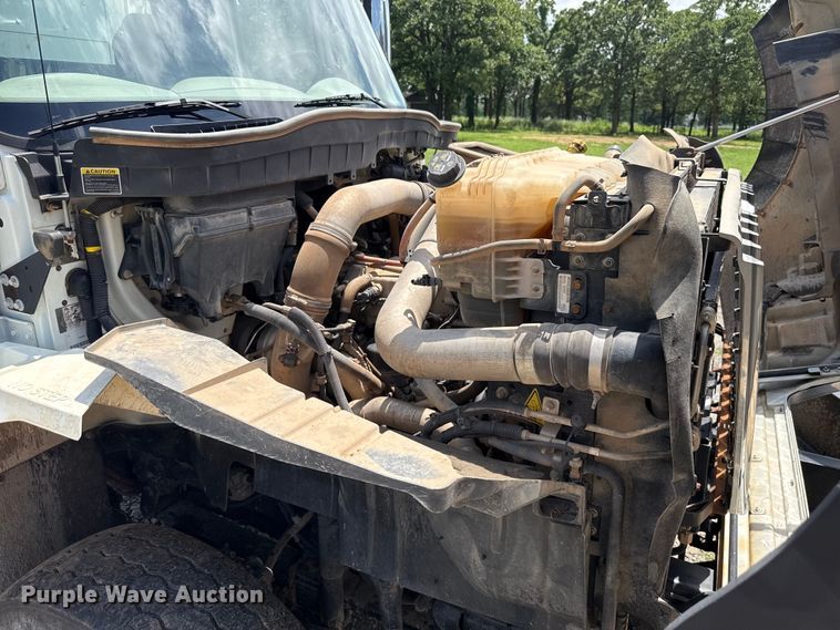 image for item ET6308 2012 International 7600  dump truck