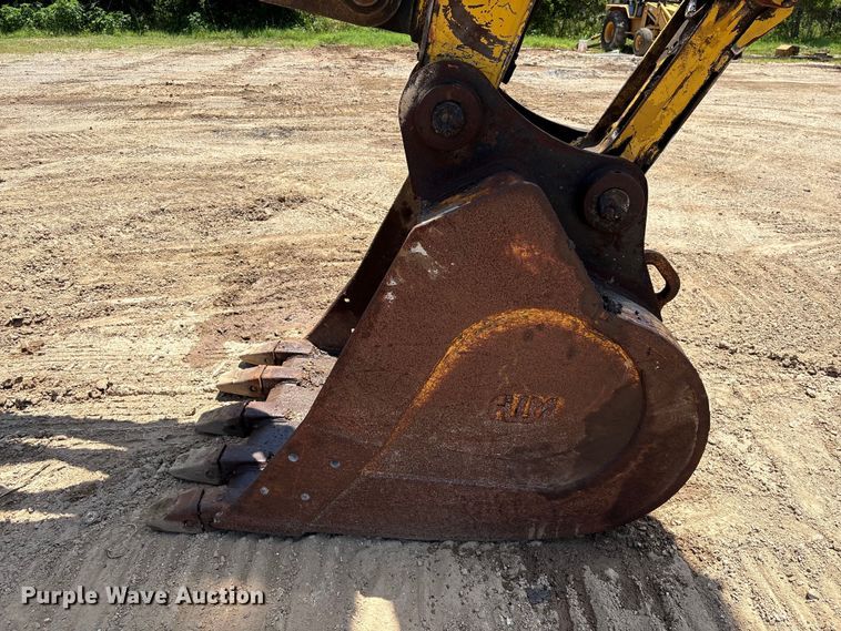 image for item EU0635 2013 Kobelco SK210LC excavator