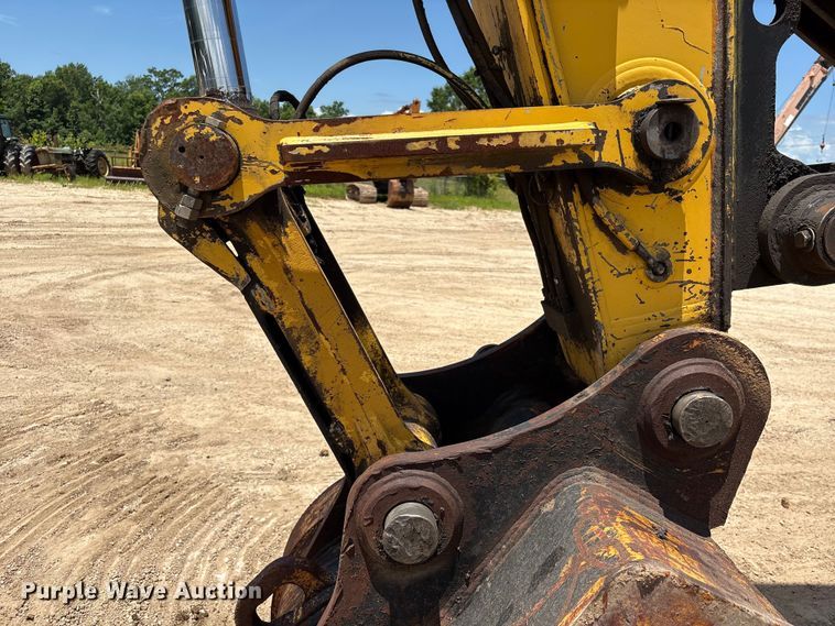 image for item EU0635 2013 Kobelco SK210LC excavator