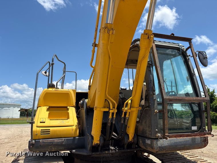 image for item EU0635 2013 Kobelco SK210LC excavator