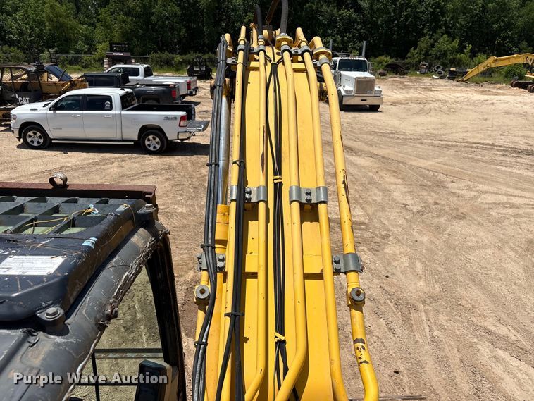 image for item EU0635 2013 Kobelco SK210LC excavator