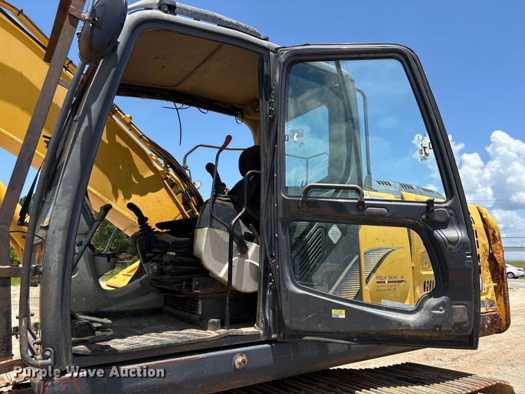 image for item EU0635 2013 Kobelco SK210LC excavator