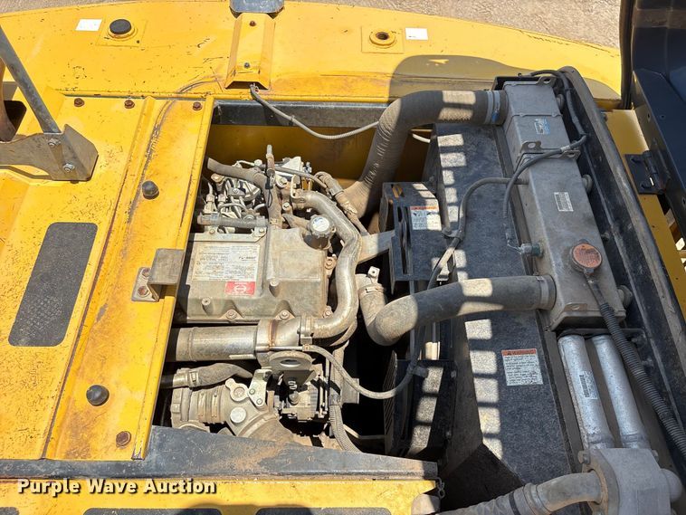 image for item EU0635 2013 Kobelco SK210LC excavator