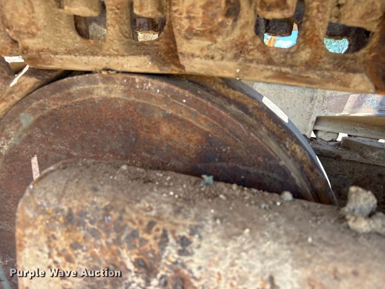 image for item EU0635 2013 Kobelco SK210LC excavator