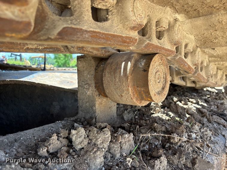 image for item EU0635 2013 Kobelco SK210LC excavator