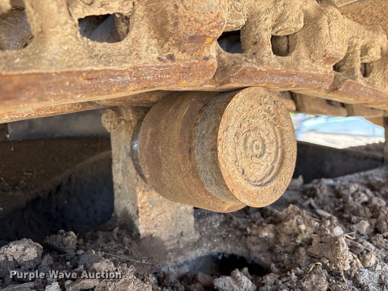 image for item EU0635 2013 Kobelco SK210LC excavator