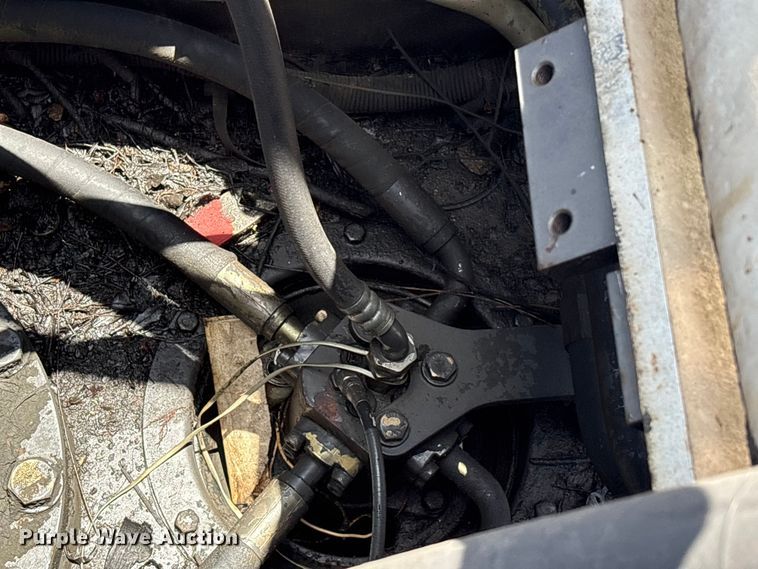 image for item EU0636 2008 Link Belt 330LX excavator