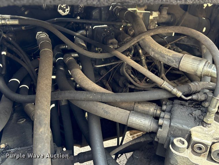 image for item EU0636 2008 Link Belt 330LX excavator
