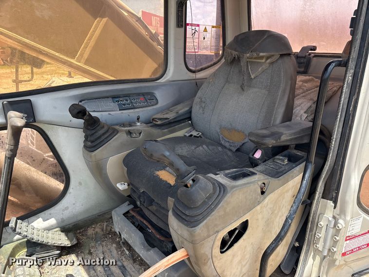 image for item EU0636 2008 Link Belt 330LX excavator