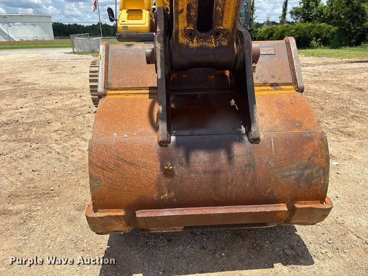 image for item EU0637 2014 Kobelco SK350LC excavator