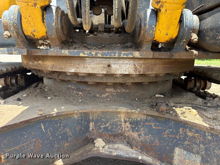image for item EU0637 2014 Kobelco SK350LC excavator