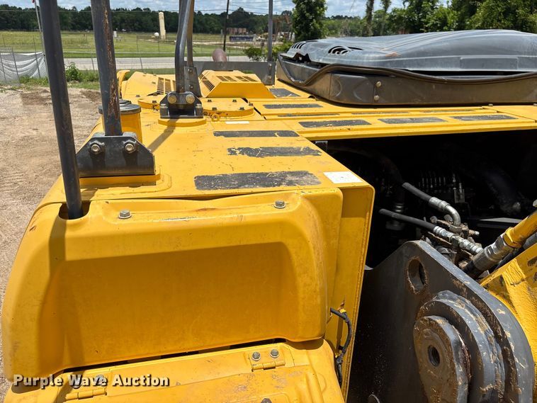 image for item EU0637 2014 Kobelco SK350LC excavator